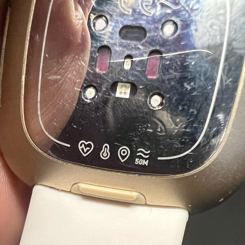 Fitbit Sense - Picture 2 of 4